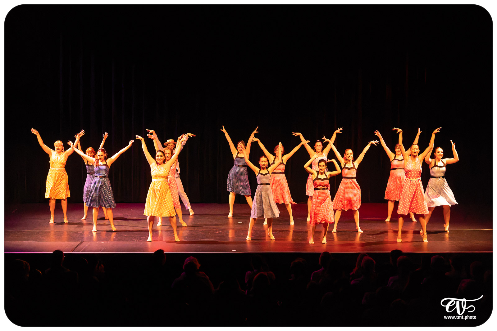 ECOLE DE DANSE CÉCILE ADAMOW